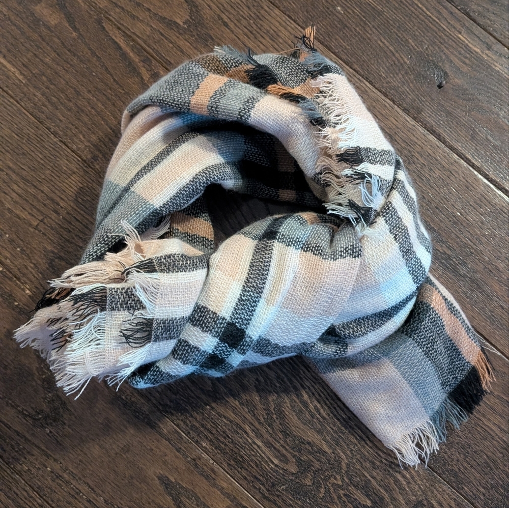 Apt 9 Blanket Scarf Plaid Blush Pink and Black - Picture 6 of 7